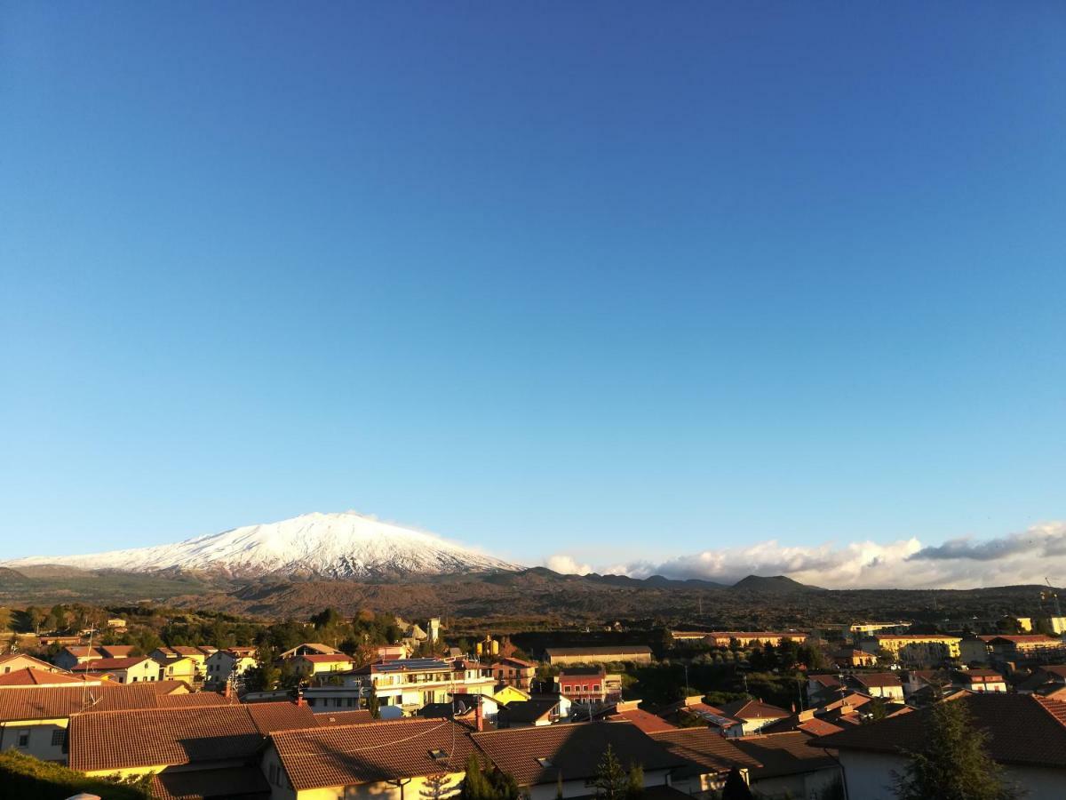 مبيت وإفطار برونتي Good Morning Etna المظهر الخارجي الصورة